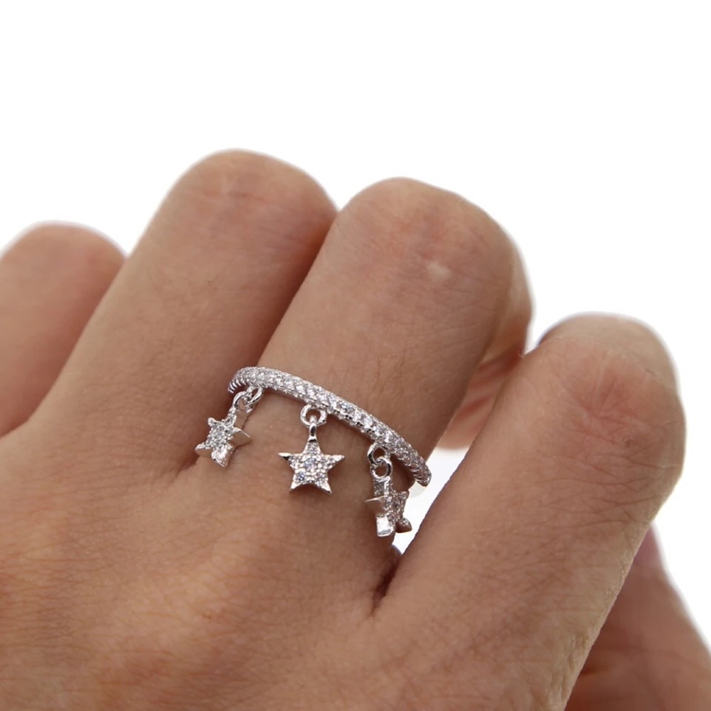 Tiny Star Charm Ring